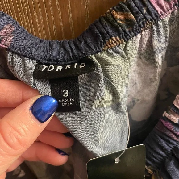 Torrid Maxi 3/4 Raglan Sleeve V-Neck Dress - Picture 7 of 8